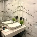 Royal Hotel 5*