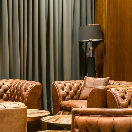 Hotel Royal
