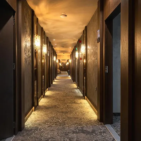 Hotel Royal
