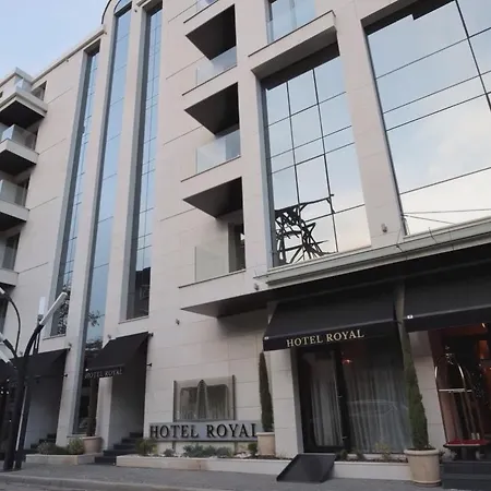 Royal Hotel