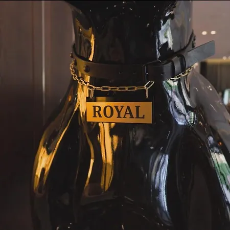 Royal 5*